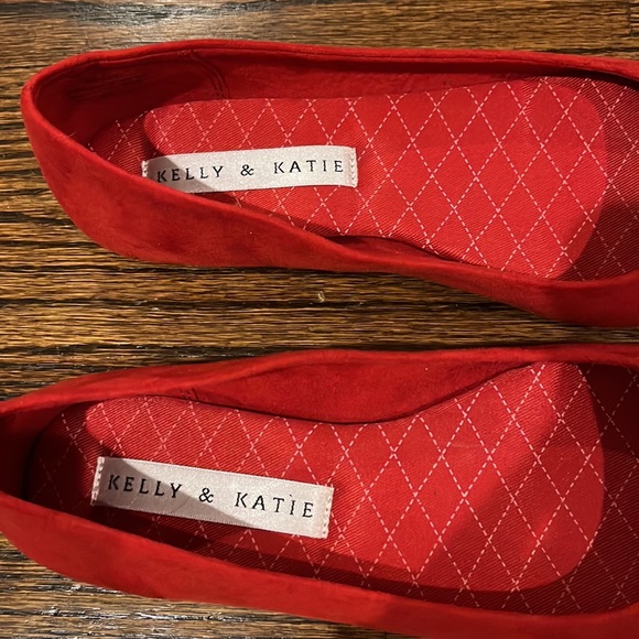 Katie and Kelly flats - Picture 2 of 4